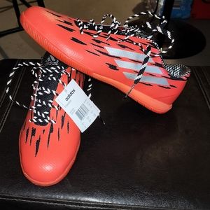 brand new indoor soccer shoes